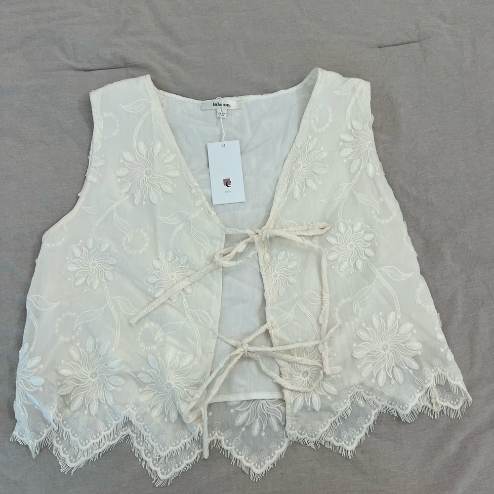 Embroidered Tie Lace Vest Top